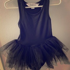 I love plum black Leo